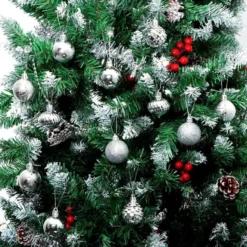 36pcs Silver Christmas Balls Shatterproof 1.57in -Christmas Decorations Store 1.57 Silver Christmas Ball Ornaments 36Pcs 3 600x600 1