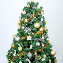 112pcs Gold And Silver Christmas Ornament Balls -Christmas Decorations Store 112 Pcs Gold amp Silver Christmas Assorted Ornaments with a Star Tree Topper 6 result 1 600x932 1