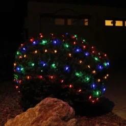 150 LED Christmas Net Lights 4x6ft -Christmas Decorations Store 150 LED Christmas Net Lights 5 600x578 1