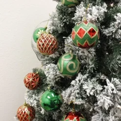 16pcs Red Green & Gold Christmas Ornaments -Christmas Decorations Store 16 Pcs Red Green and Gold Christmas Ornaments 6 result 600x813 1