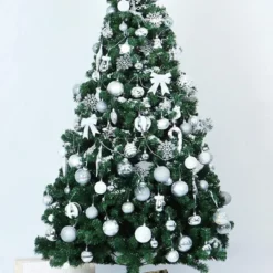 18pcs Baby Silver Christmas Ball Ornaments -Christmas Decorations Store 18pcs Baby Silver Christmas Ball Ornaments 5 600x937 1