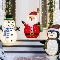 3ft 100 LED Plush Collapsible Santa 12 3ft 100 LED Plush Collapsible Santa -Christmas Decorations Store 3ft Tinsel Collapsible Santa LED Yard Light 7 result 600x405 1