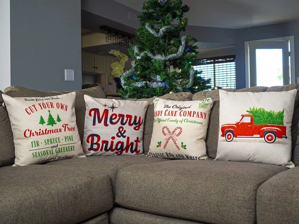 4Pcs Christmas Classic Pillow Cover 4 4Pcs Christmas Classic Pillow Cover - Image 2