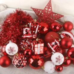 72pcs Red And White Christmas Ornaments 11 72pcs Red And White Christmas Ornaments -Christmas Decorations Store 72Pcs Assorted Christmas Tree Ornaments Red White 7 600x600 1