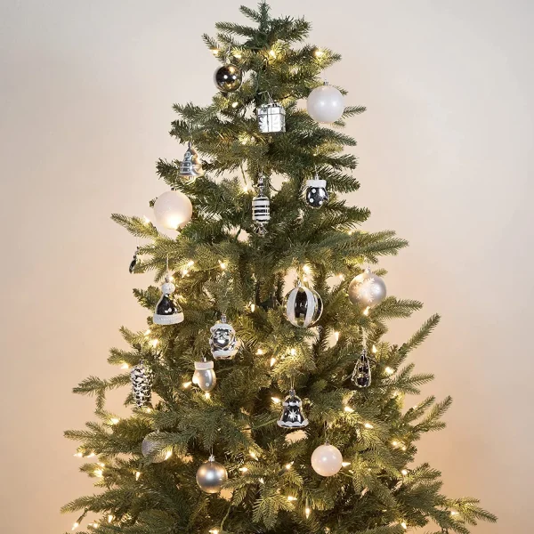 81pcs White And Silver Christmas Ornaments 6 81pcs White And Silver Christmas Ornaments - Image 4