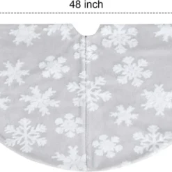 Jacquard Cashmere Faux Snow Tree Skirt 48in -Christmas Decorations Store Christmas Jacquard Cashmere Snow Flake Tree Skirt 48in 4 result 600x354 1