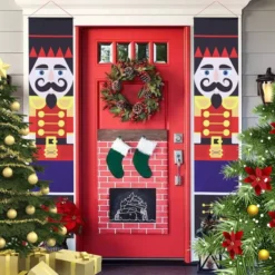 Life Size Nutcracker Outdoor Wall Christmas Banner -Christmas Decorations Store Christmas Nutcracker Hanging Door Banner 2 result 600x600 1