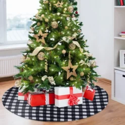 Buffalo Plaid Christmas Tree Skirt 36in -Christmas Decorations Store Christmas Tree Skirt Thin Plaid White Baffalo 36in 4 result 600x600 1