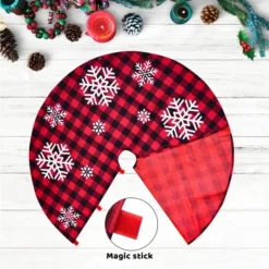 Red And Black Snowflake Buffalo Plaid Tree Skirt 36in -Christmas Decorations Store Red and Black Buffalo Check Plaid Tree Skirt 48in 6 result 600x600 1